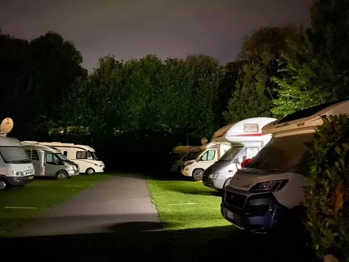 Olanda con ragazzi perfetta in ogni stagione