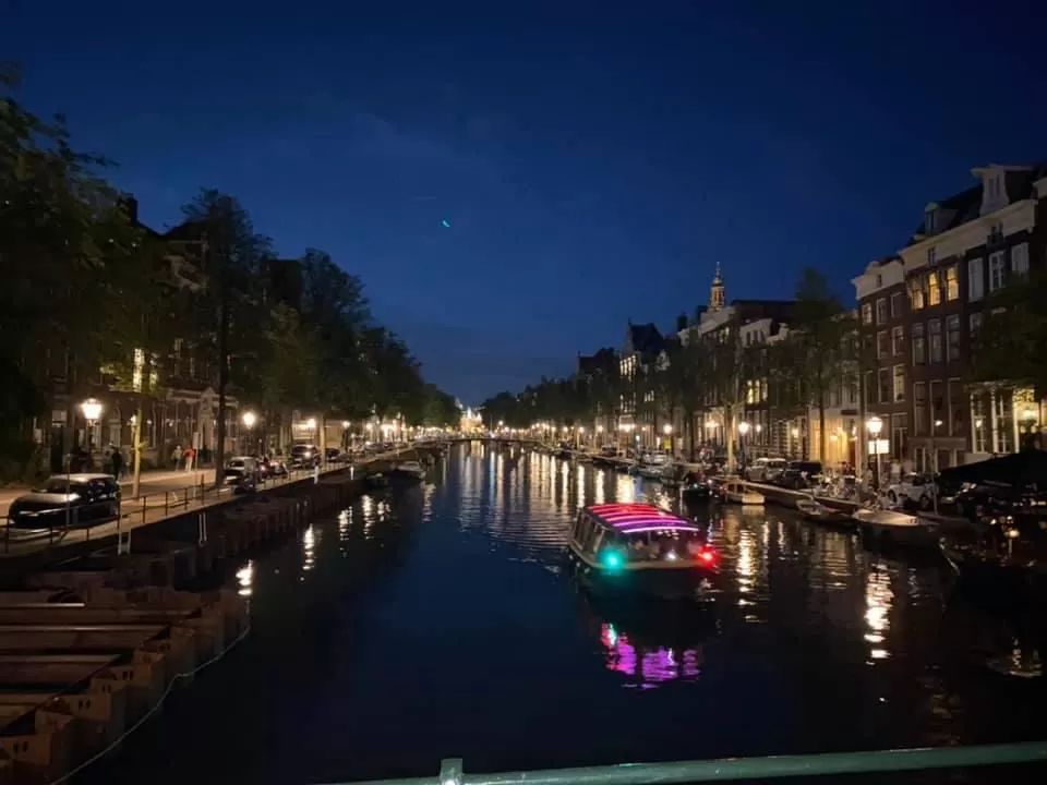 Olanda con ragazzi perfetta in ogni stagione