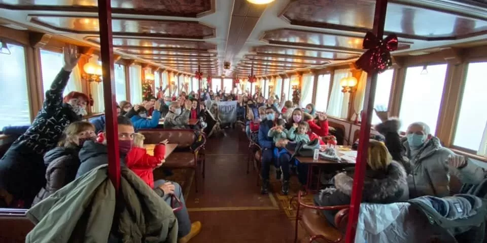 Stresa, piroscafo del Piemonte e Babbo Natale