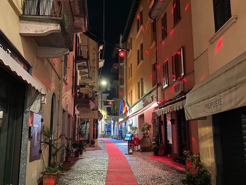 Stresa, piroscafo del Piemonte e Babbo Natale