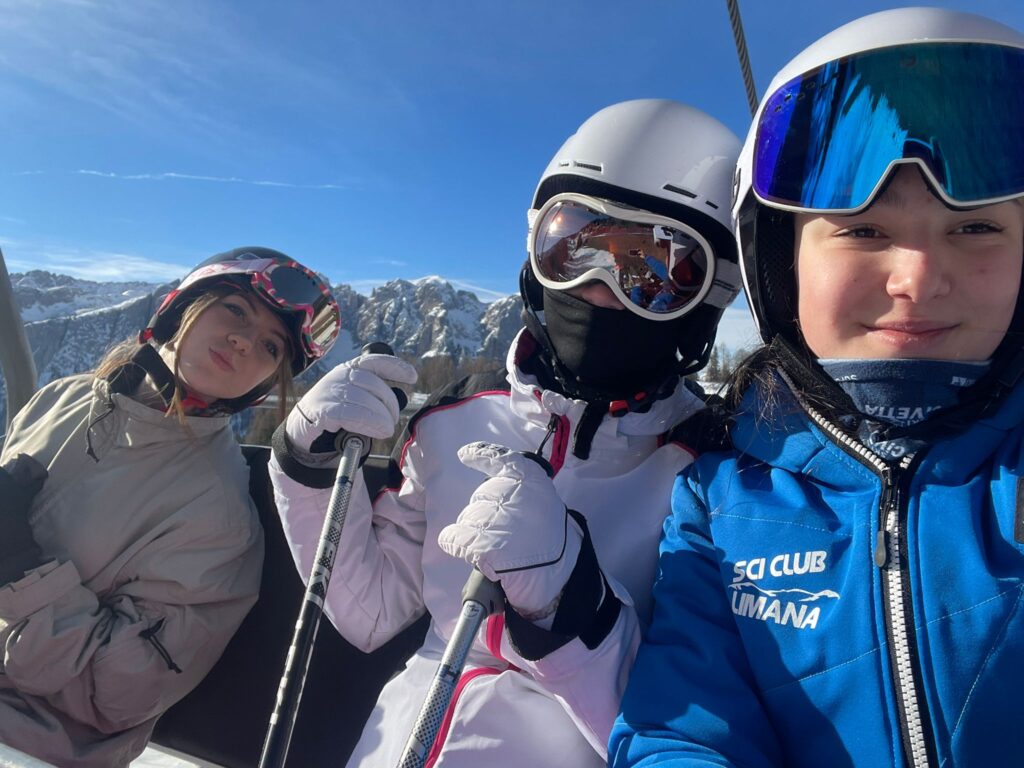 Festa di carnevale sulla Neve in Val di Fassa